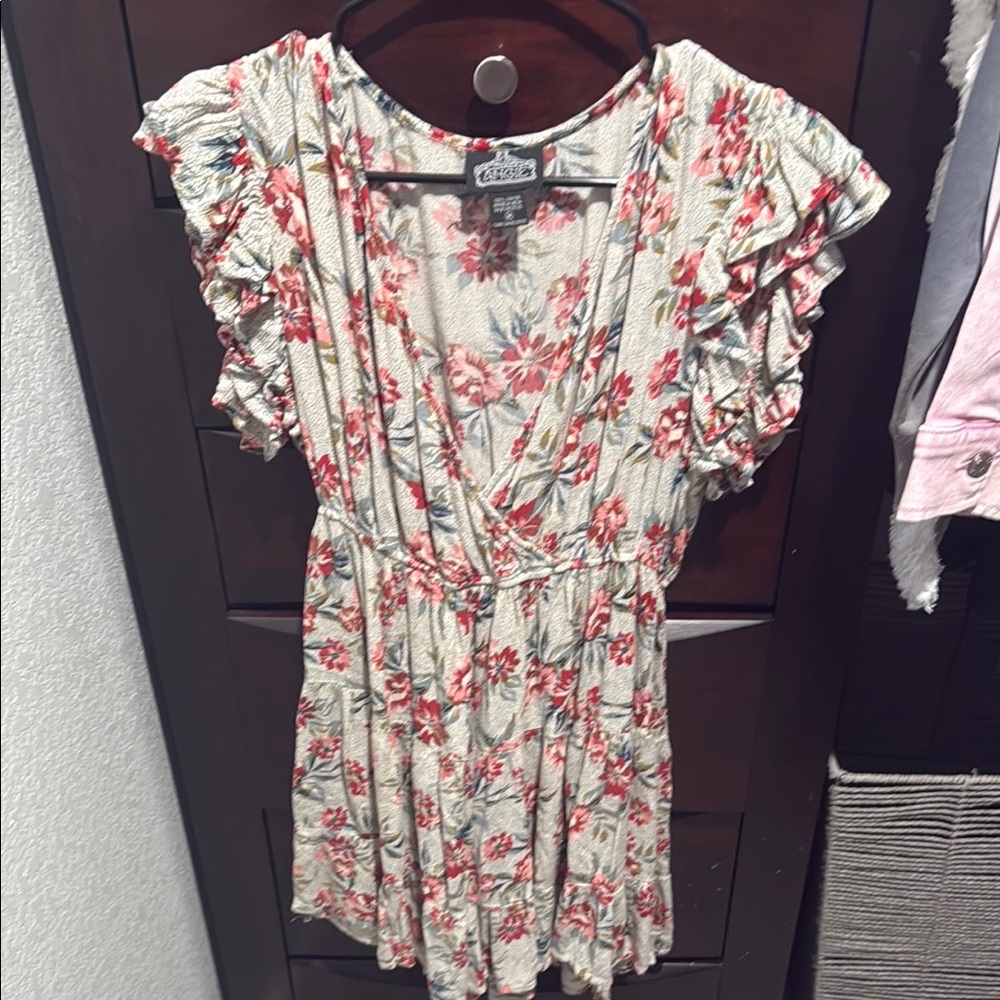 Floral Ruffle Sleeve Top